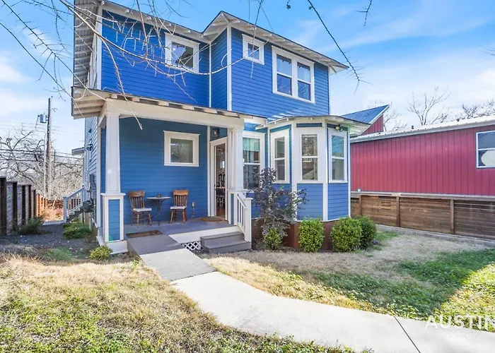 Impressive East Austin Gem Home That Has It All