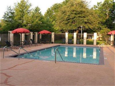 Express & Nw - Lakeline By Ihg 2*