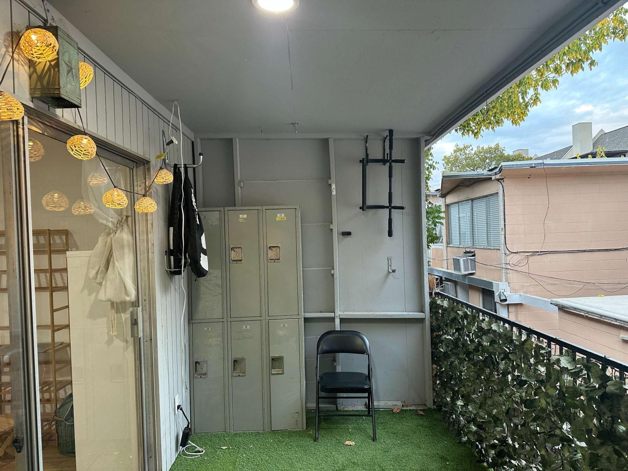Mixed Gender Shared - Coliving Unit Holiday home