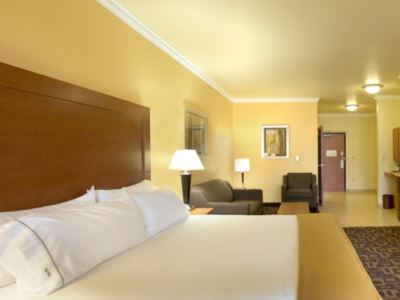 Hotel Express & Nw - Lakeline By Ihg 2*