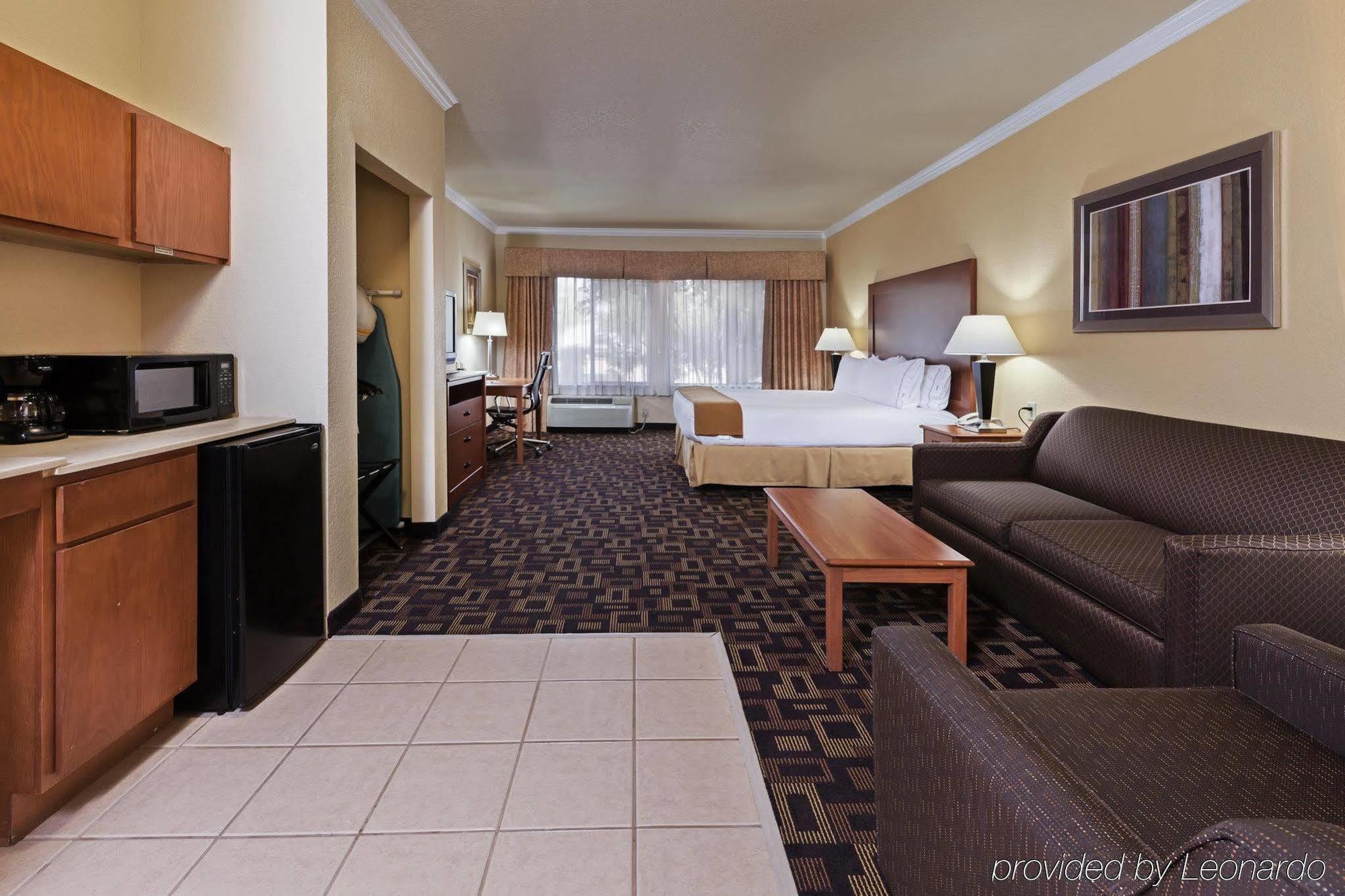 Express & Nw - Lakeline By Ihg Hotel Austin