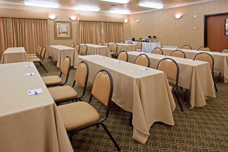 Express & Nw - Lakeline By Ihg Hotel 2*