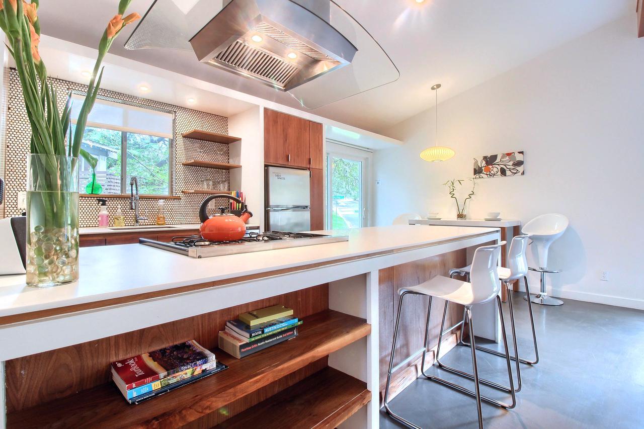 Travis Heights Modern I *