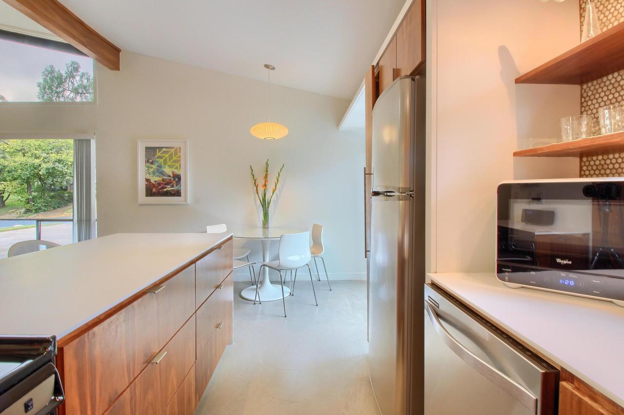 Travis Heights Modern I Austin