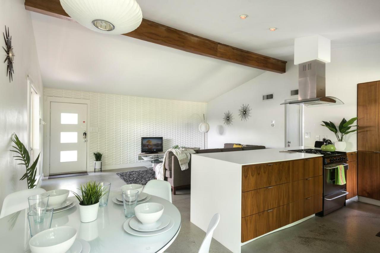 Travis Heights Modern I Holiday home *