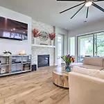 Upscale Austin Area Escape Families Welcome!