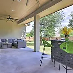 Upscale Austin Area Escape Families Welcome!