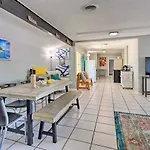 Renovated Austin Home With Yard About 9 Mi To Dtwn!