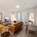 Luxury Central Apts - Free Parking, Gym, Fast Wifi