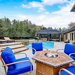 The Treasure Island Hideaway