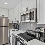Explore Austin Life Studio Near Guadalupe St
