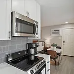 Explore Austin Life Studio Near Guadalupe St