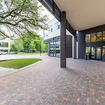 East Austin Studio W Pool Gym Wd Nr Nightlife Atx-152