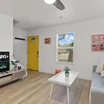 Recently Renovated E Austin Duplex And Free Parking