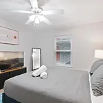 Evonify Stays - Hyde Park Apartments - Utexas