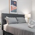 Evonify Stays - Hyde Park Apartments - Utexas