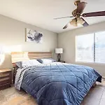 Opuluxe Poolside Paradise Sleeps 6
