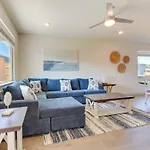 Bright Austin Vacation Rental About 10 Mi To Downtown!