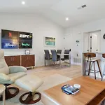 Close To Barton Springs And Zilker W King Br And Patio