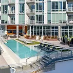 Downtown 2Br W Gym Wd Pool Nr 6Th St Bars Atx-7