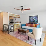 Lady Bird Condo Perfect Atx Getaway Poolside