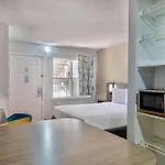 Studio 6-Austin, Tx - Midtown