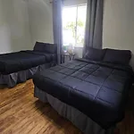 Serene 2Br Hideaway Near Downtown & Airport