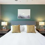 Landing At The Monroe - 2 Bedrooms In Montopolis