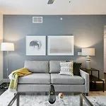 Landing At The Monroe - 2 Bedrooms In Montopolis