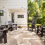Downtown Mini Mansion - Walk To Rainey