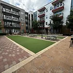 Cozy 2-Bedroom Apartment In Lovely Austin