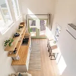 Boho Tiny Home - Walkable To The Best Of East Austin
