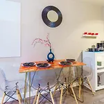 Chic Deluxe Studio-Pet Friendly-10 Min To Dt