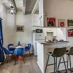 Austin Central Modern Comfort Pet-Friendly