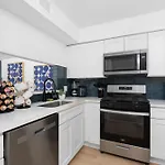 Fast Wifi, Desks - Soco, Dt, Zilker