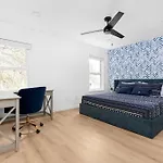 Fast Wifi, Desks - Soco, Dt, Zilker