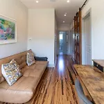Luxury Modern Home In Dt Austin