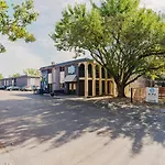 Blueground Mueller Bbq Pool Ac Nr Downtown Atx-281