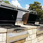 Blueground Mueller Bbq Pool Ac Nr Downtown Atx-281