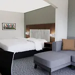 Quality Suites