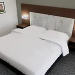 Quality Suites