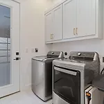 Pool Jacuzzi Covered Patio In Family 4Bd 3Ba East Austin Home By Austin Vacay
