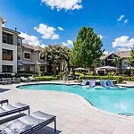 Landing At Bridge At Southpark Landing - 1 Bedroom In South Austin