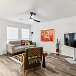 Artist Retreat By Soco - Sleeps 6 - Free Parking
