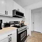 Artist Retreat By Soco - Sleeps 4 - Free Parking