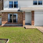 Hillside 3Br King-Close To Dt Domain And Q2
