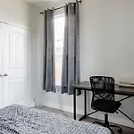Private Master Room Near Mckinney Falls & Airport