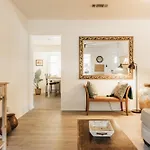 Garden Oasis With Cowboy Pool, & Movie Nights By Soco
