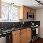 2Br Gem Heart Of Dt Soco Zilker Petsok With Parking