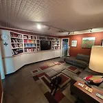 Your Oasis In Heart Of A-Town